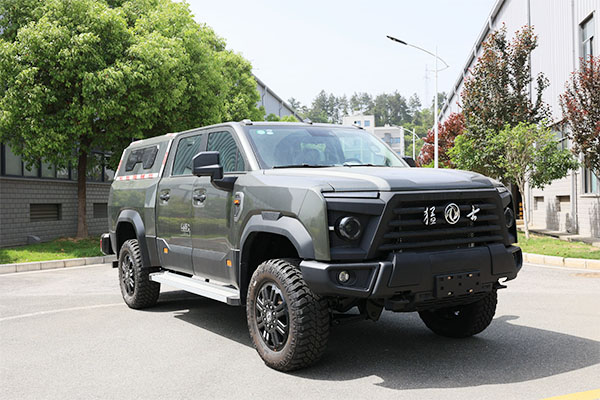 How can an off-road modified vehicle significantly improve its maneuverability in complex terrain after a suspension upgrade?